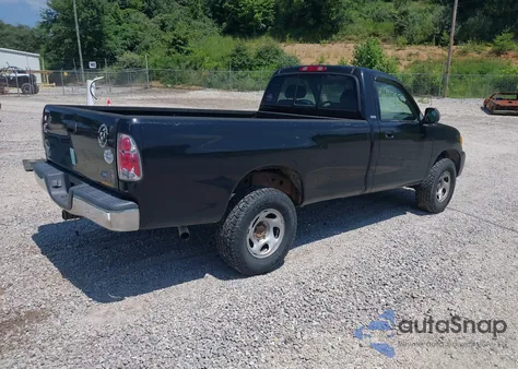 2003 Toyota Tundra Sr5 V8 z USA, uszkodzony, nr VIN 5TBKT44173S339763
